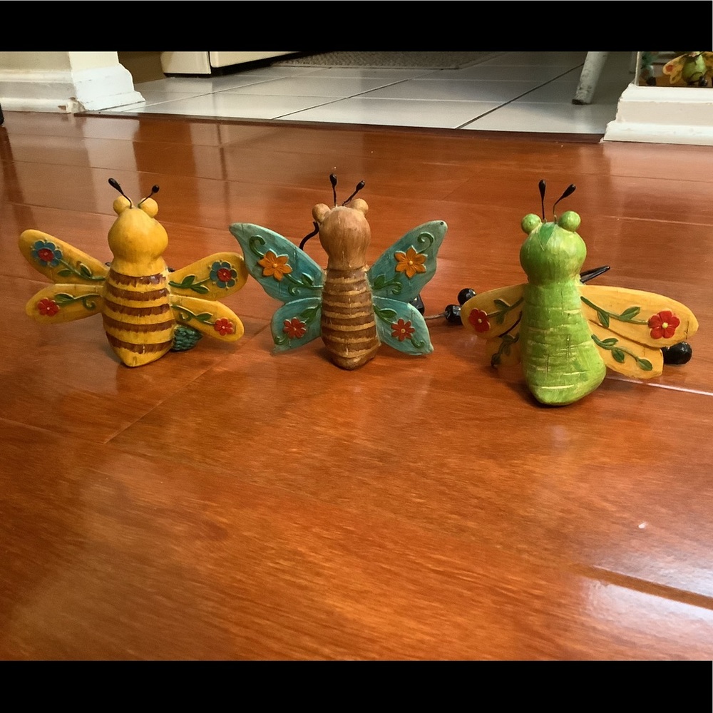 Whimsical Resin Insect Shelf Sitters (3) =1 item - Picture 5 of 5
